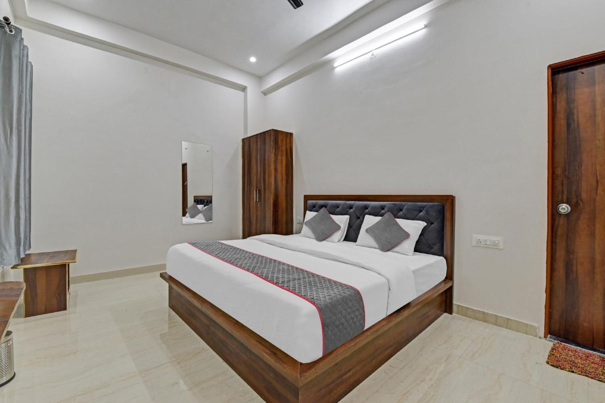 Super Oyo Collection O Hotel Legend Jaipur Eksteriør billede